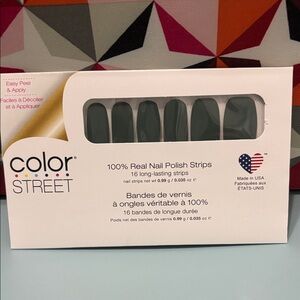 3/$10 - Color Street Nail Polish Strips - She’s a Trooper